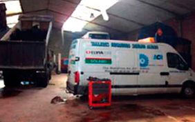 Talleres Silvano Álvaro van en taller